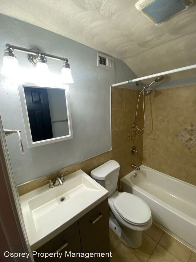 Building Photo - 4 br, 2 bath House - 6209 Ball Ave Procure