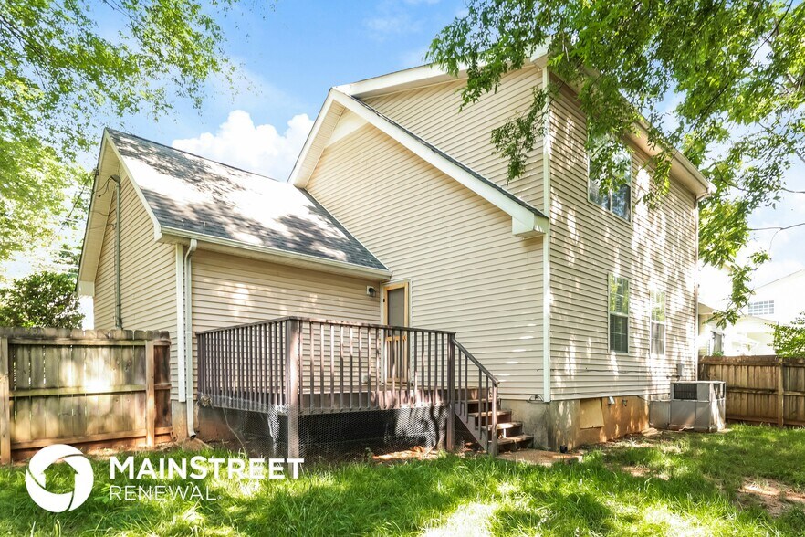 Building Photo - 4073 Calumet Dr