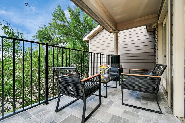 Building Photo - 2905 Baer St