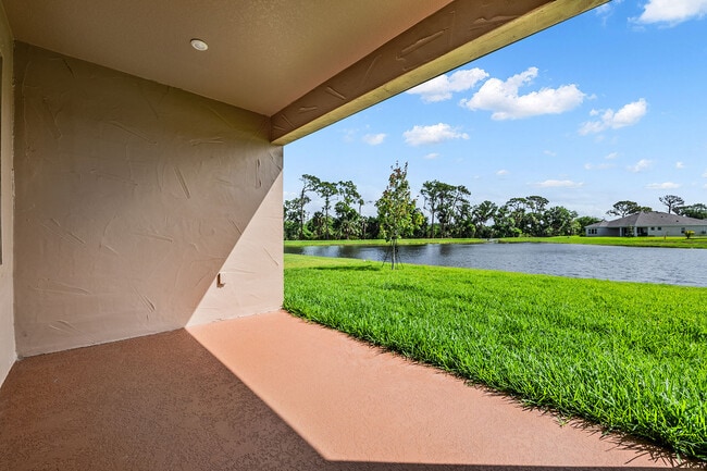 Building Photo - 11817 Moonsail Dr