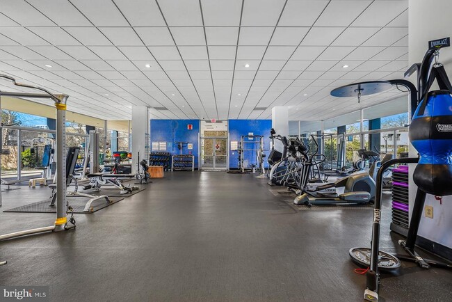 Building Photo - 1311 Delaware Ave SW