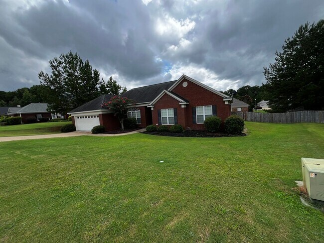 Building Photo - New to the Market! Welcome Home!