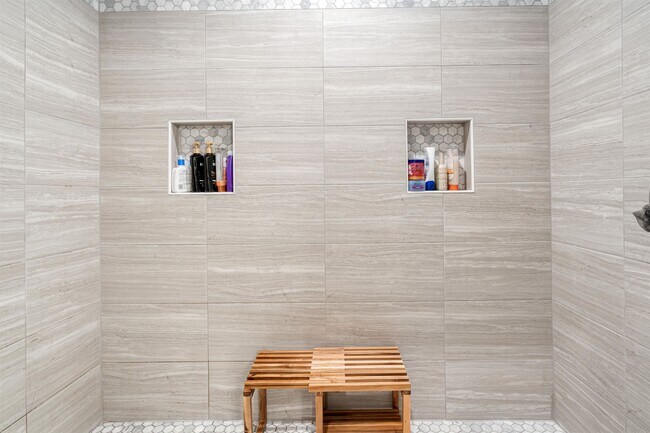 Building Photo - 266 Cielo Grande