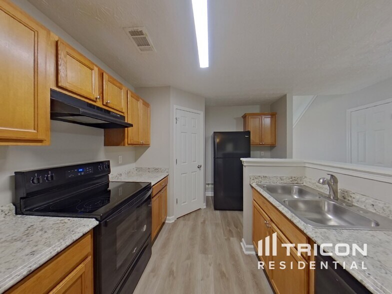 Building Photo - 1542 Alcovy Falls Dr SE