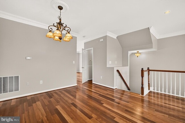 Building Photo - 6805 Oregano Ln