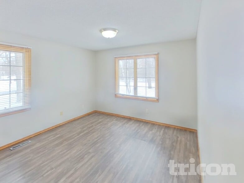 Building Photo - 18829 147th St NW