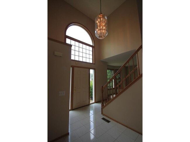 Building Photo - 19015 31st Pl N