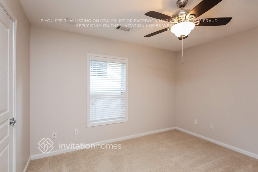 Building Photo - 607 Pringle Dr NE