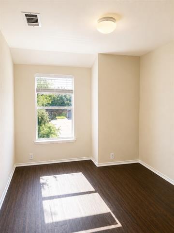 Building Photo - 10633 Traymore Dr