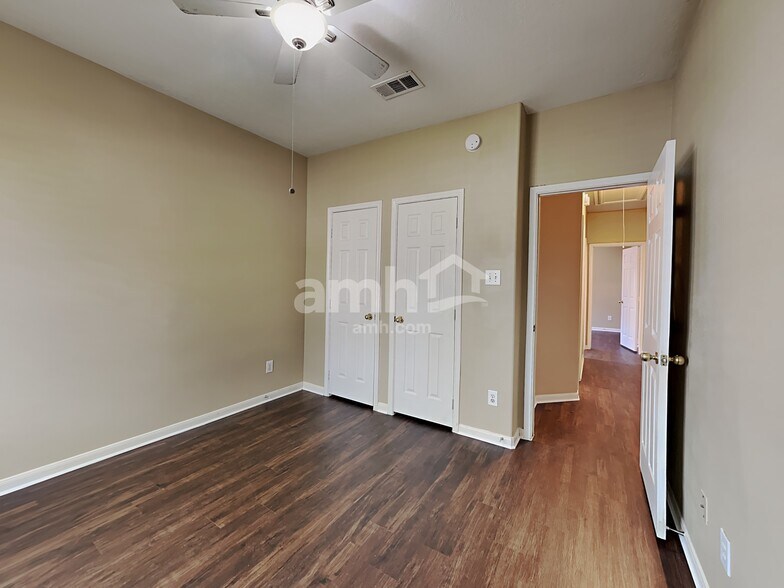 Building Photo - 3493 Cedar Prairie Dr