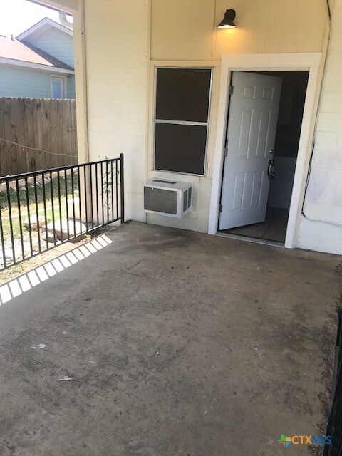 Building Photo - 1410 Marlton St