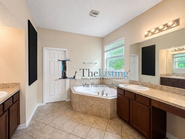 Building Photo - 3795 Marietta Way