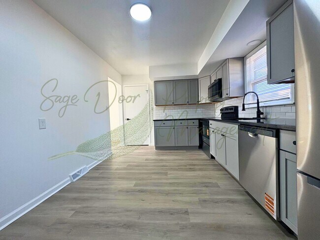 Building Photo - BEAUTIFUL HOME IN KANSAS CITY KANSAS