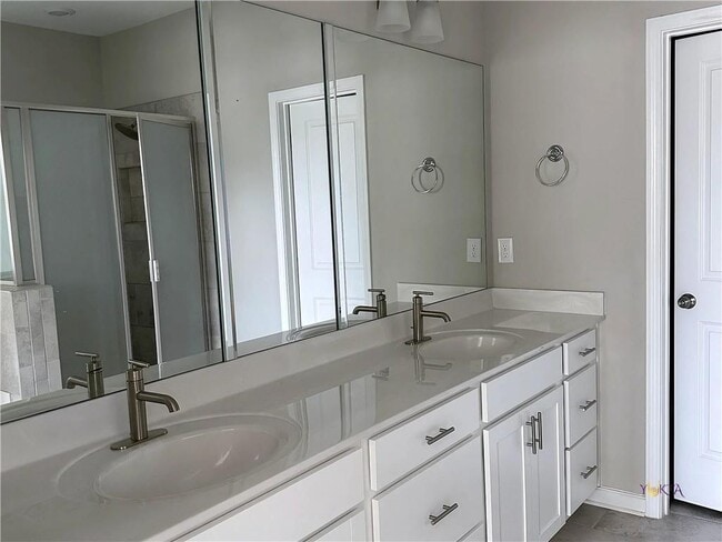 Building Photo - 4210 Essex Pond Wy