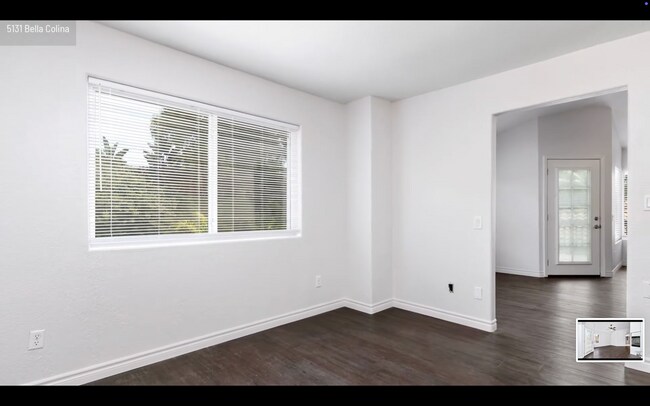 Building Photo - Incredible Rancho Del Oro Home!