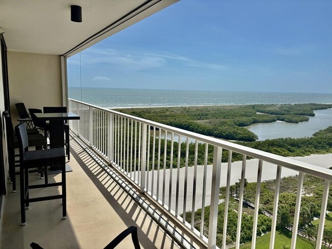 Building Photo - 320 Seaview Ct