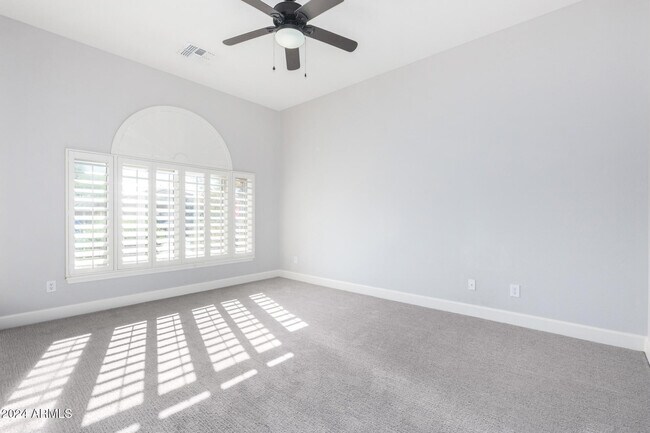 Building Photo - 12374 S 181st Dr