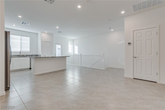 Building Photo - 6229 Dolosonte St