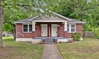 Building Photo - 817 Stafford St