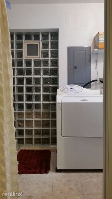 Building Photo - 2 br, 1 bath House - 1004 Arcturus Dr