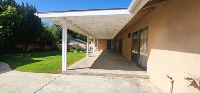 Building Photo - 460 Winthrop Rd