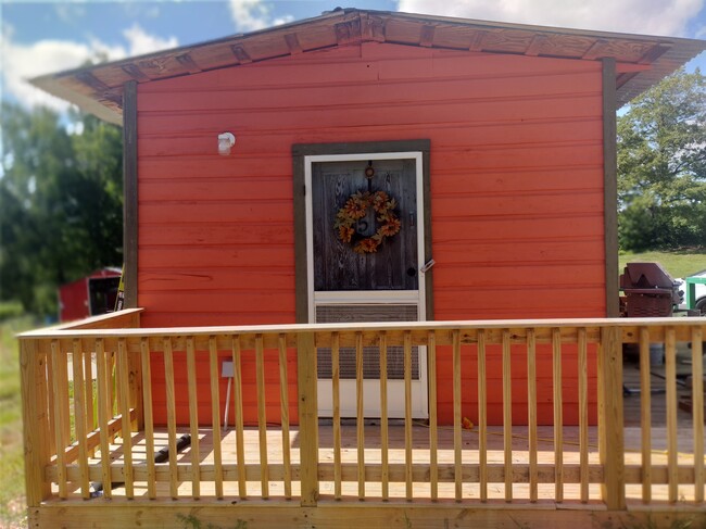 Primary Photo - 398 Cook Rd