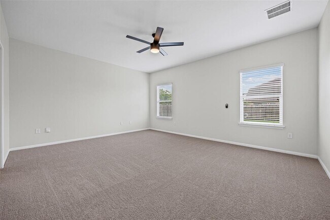 Building Photo - 518 Luna Vista Dr