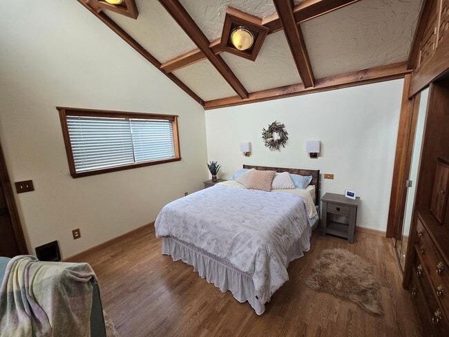 Building Photo - Furnished 1-bedroom Pine Hill home!