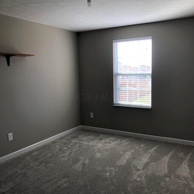 Building Photo - 1417 Hoovler Way