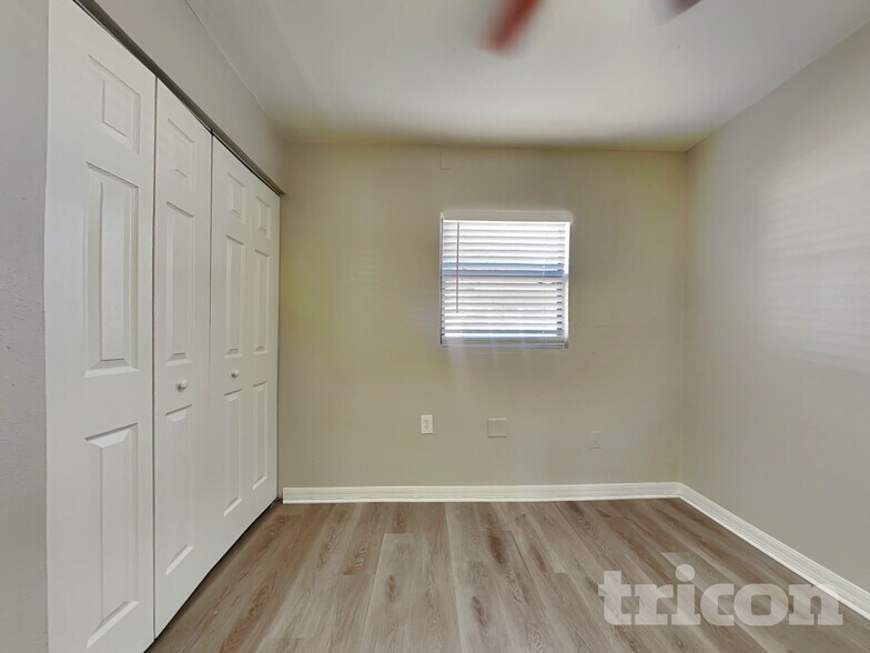 Building Photo - 14931 Pine Crest Rd