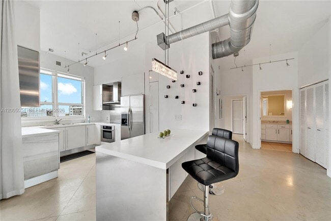 Building Photo - 2001 S Biscayne Blvd