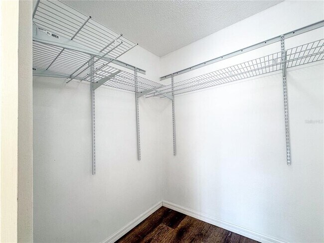 Building Photo - 1355 Kirkwood Ln