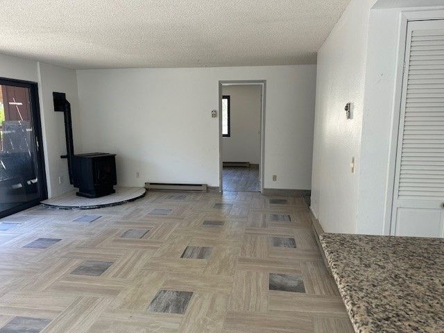 Building Photo - 2420 Freeman Dr