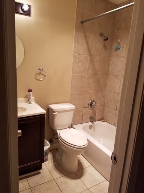 Building Photo - Coming soon! Walking distance to downtown Franklin and Bicentennial Park!