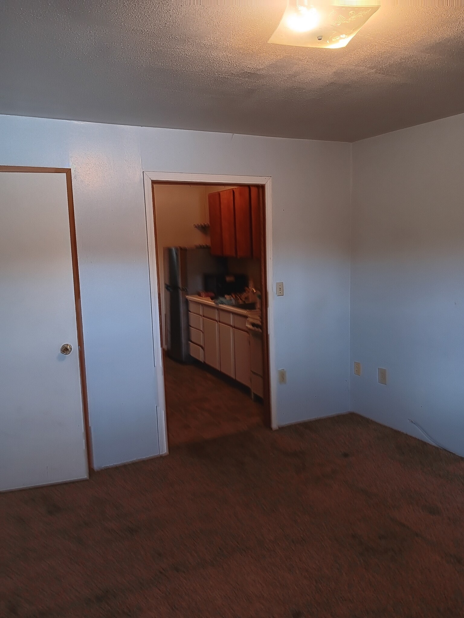 Building Photo - 418 N Pine St