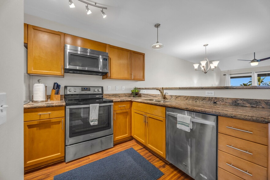 Building Photo - 3950 Kalai Waa St