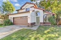 Building Photo - 2559 Du Bois Dr