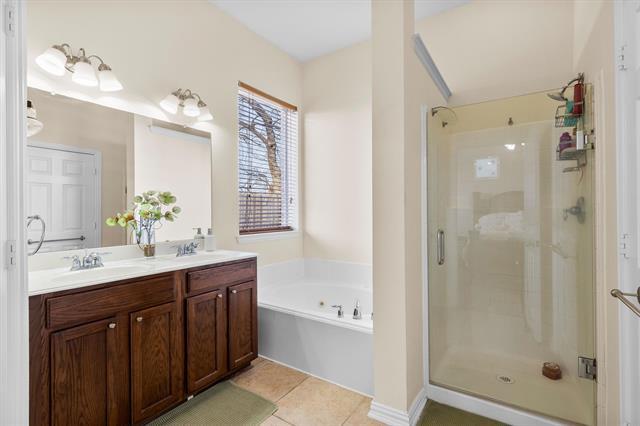 Building Photo - 332 Highland Ridge Dr