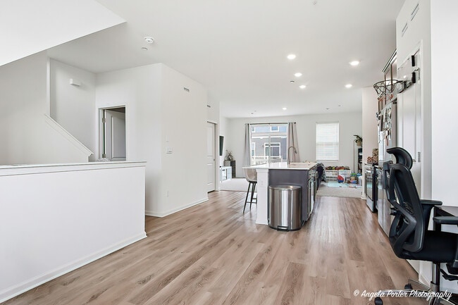 Building Photo - 2117 Yellowstone Blvd