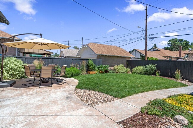 Building Photo - August Availability! Amazing Home Near Slo...