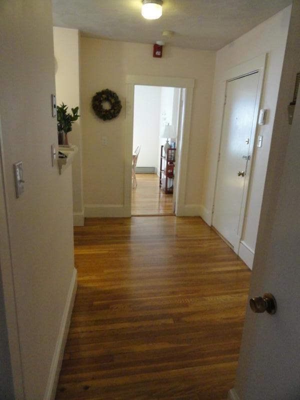 Building Photo - 402 Highland Ave