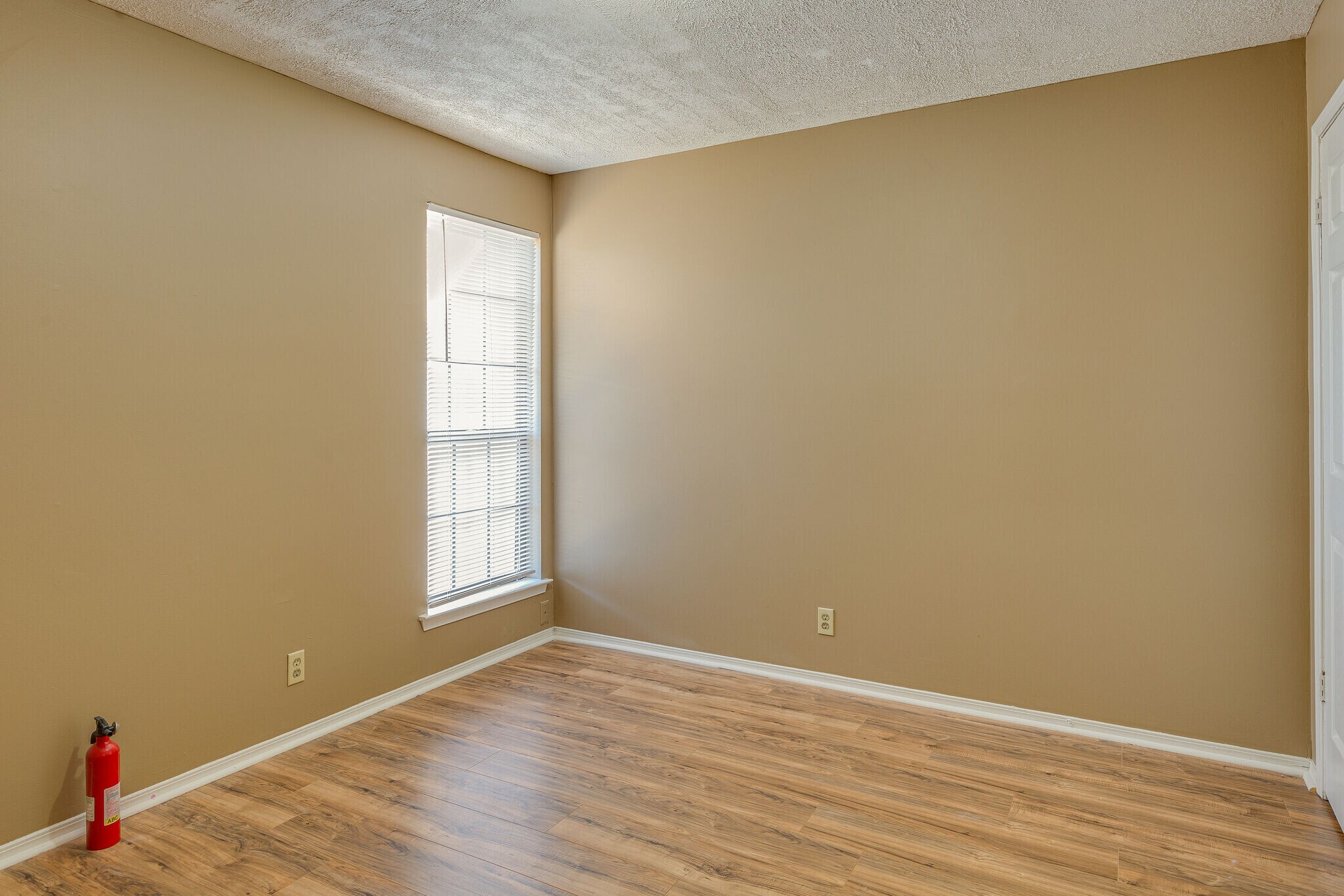 Building Photo - 802 Rachels Vw