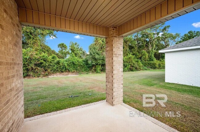 Building Photo - 16102 Laurelbrooke Lp