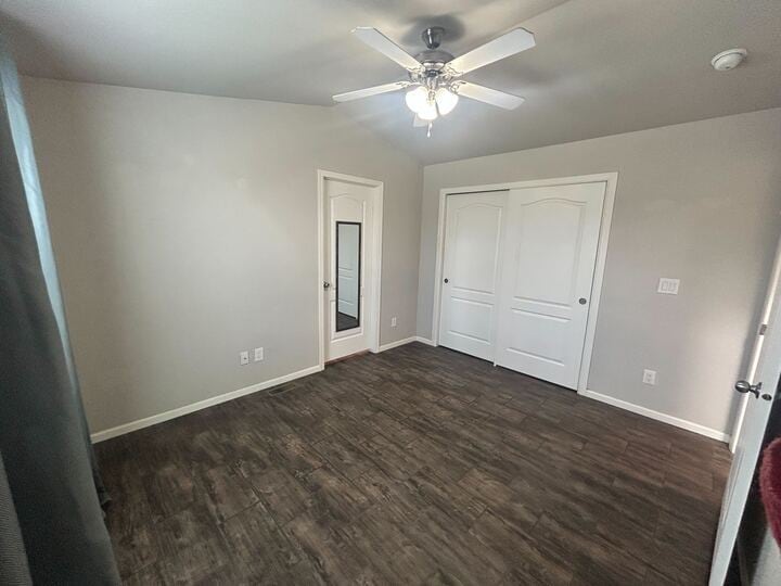 Building Photo - 530 S Alma School Rd