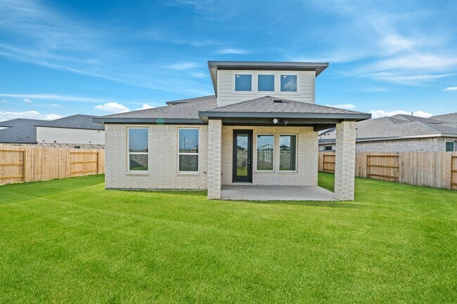 Building Photo - 22135 Rangemore Dr