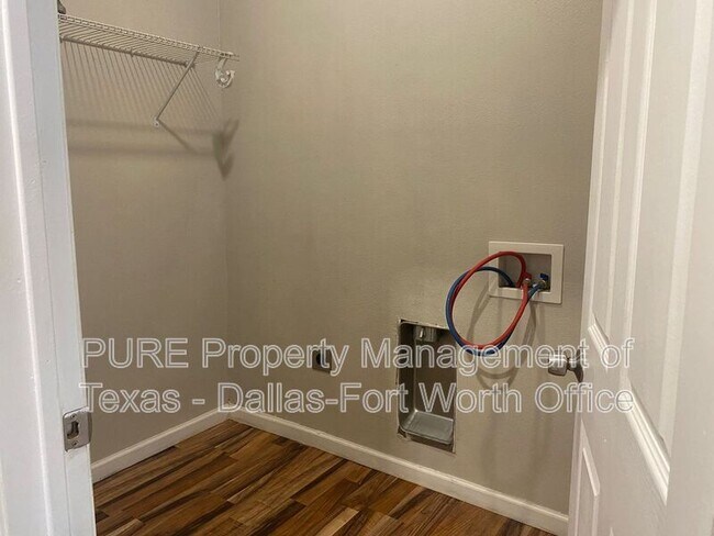Building Photo - 2932 Haynie St