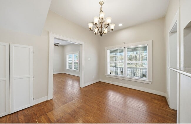 Building Photo - 4602 Ward St