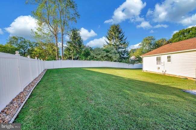 Building Photo - 3903 Norris Dr