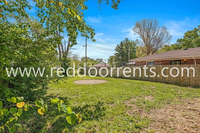 Building Photo - 3207 N Arsenal Ave