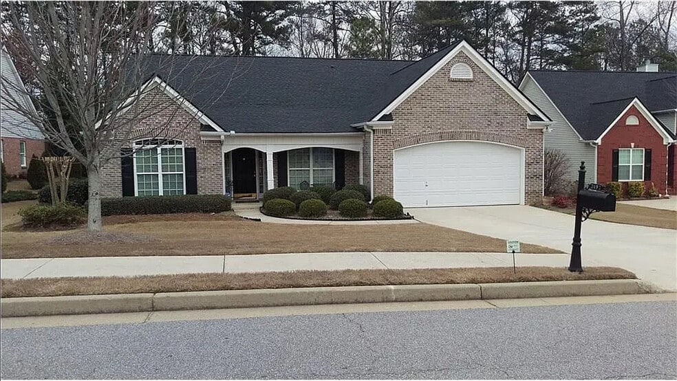 Building Photo - Room in House on Stoneleigh Run Dr NE